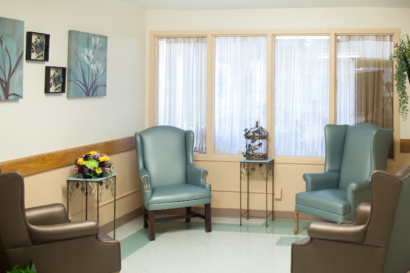 Casa De Oro Center nursing home in Las Cruces, NM - Photo 4 of 5