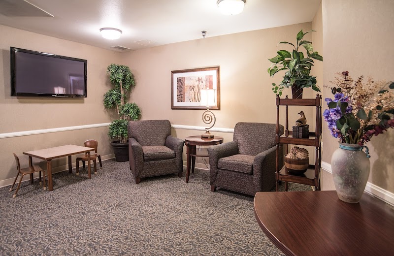 Canyon Transitional Rehabilitation Center, LLC nursing home in Albuquerque, NM - Photo 4 of 5
