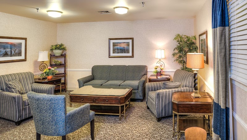 Skies Healthcare & Rehabilitation Center nursing home in Albuquerque, NM - Photo 3 of 5