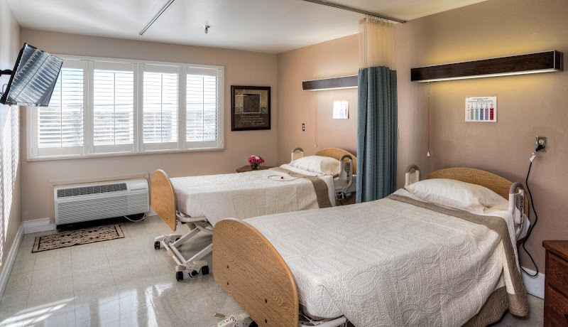 Belen Meadows Healthcare and Rehabilitation Center nursing home in Belen, NM - Photo 4 of 5