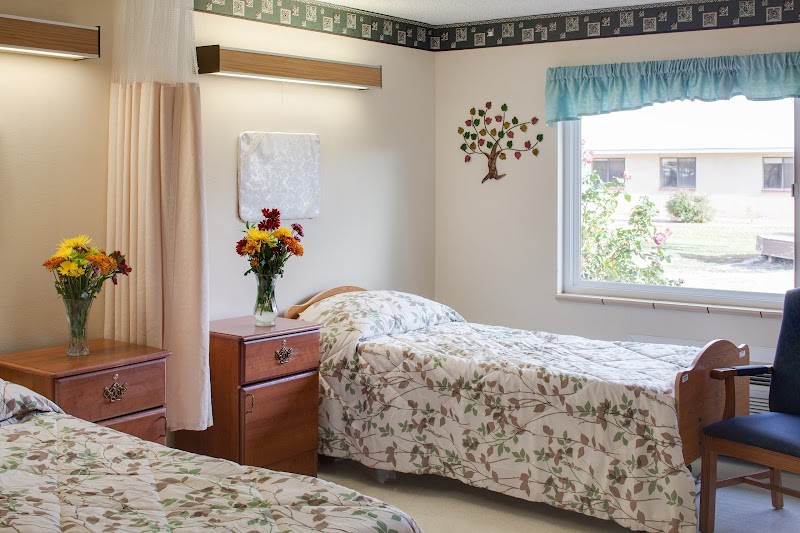 San Juan Care Center nursing home in Farmington, NM - Photo 4 of 7