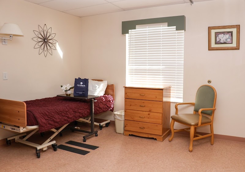 Cedar Ridge Inn nursing home in Farmington, NM - Photo 2 of 7