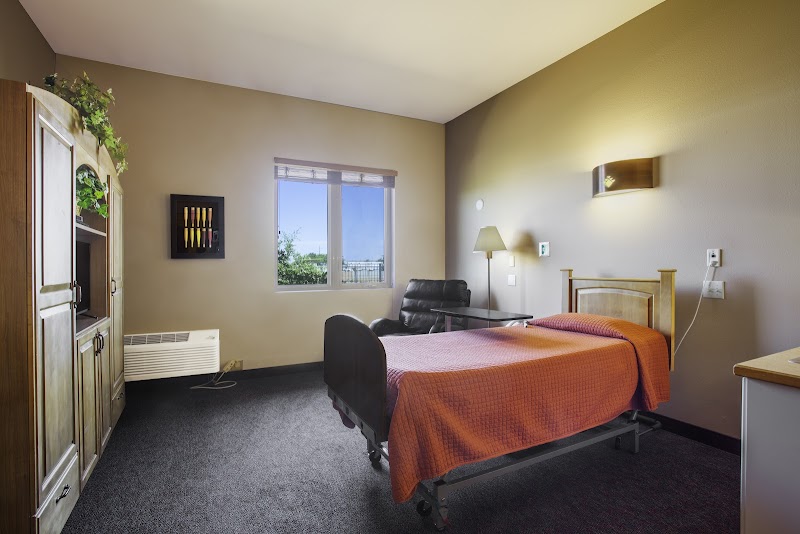 Advanced Health Care of Albuquerque nursing home in Albuquerque, NM - Photo 5 of 10