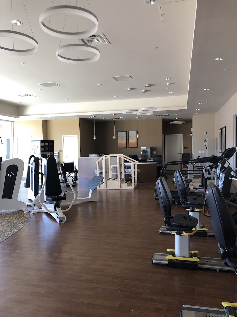 Farmington Wellness & Rehabilitation nursing home in Farmington, NM - Photo 5 of 8