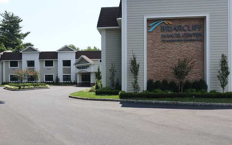 BRIARCLIFF MANOR CENTER FOR REHAB AND NURSING CARE nursing home in BRIARCLIFF MANOR, NY - Photo 2 of 5