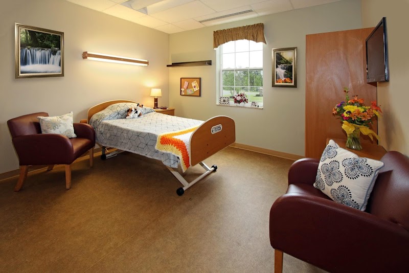 SCHENECTADY CENTER FOR REHABILITATION AND NURSING nursing home in SCHENECTADY, NY - Photo 4 of 10