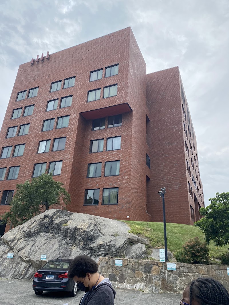 HEBREW HOME FOR THE AGED AT RIVERDALE nursing home in RIVERDALE, NY - Photo 5 of 8