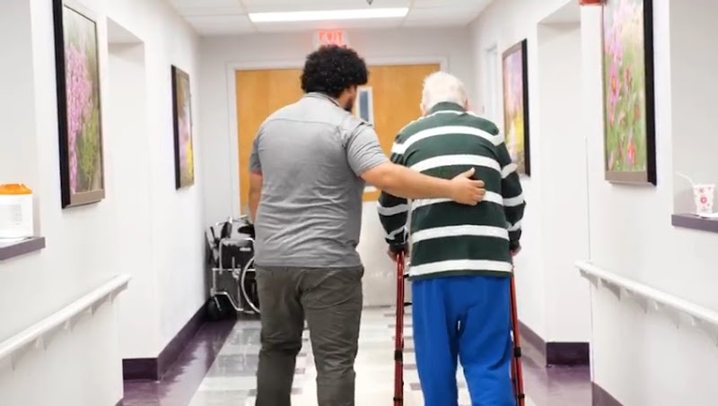 APEX REHABILITATION & CARE CENTER nursing home in HUNTINGTON STATION, NY - Photo 4 of 5