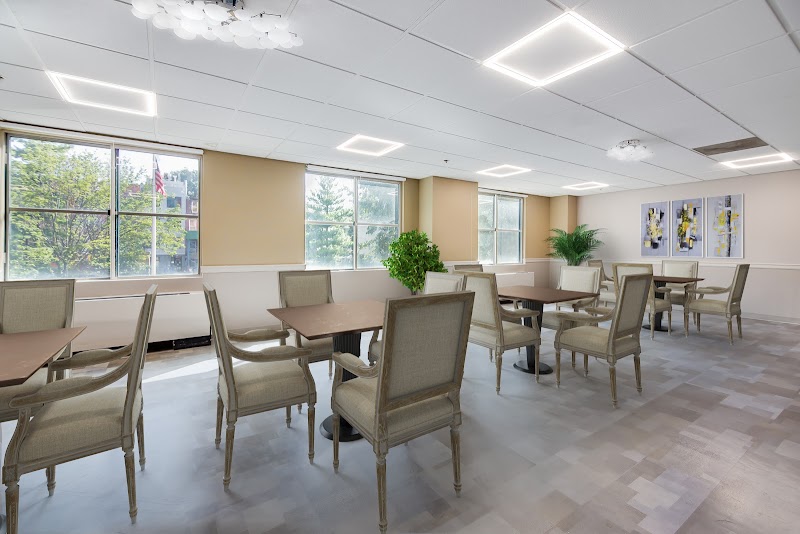 BROOKLYN GARDENS NURSING & REHABILITATION CENTER nursing home in BROOKLYN, NY - Photo 3 of 5