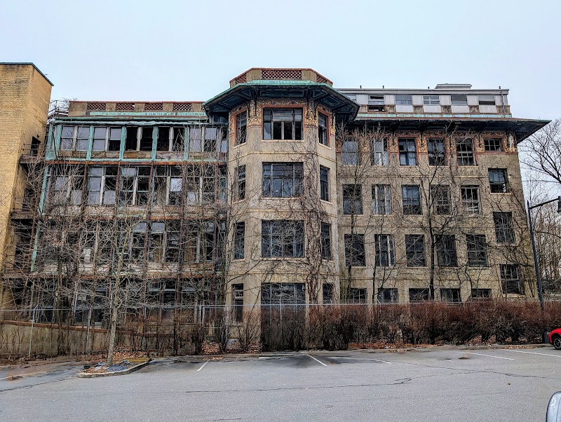 SEA VIEW HOSPITAL REHABILITATION CENTER AND HOME nursing home in STATEN ISLAND, NY - Photo 5 of 10