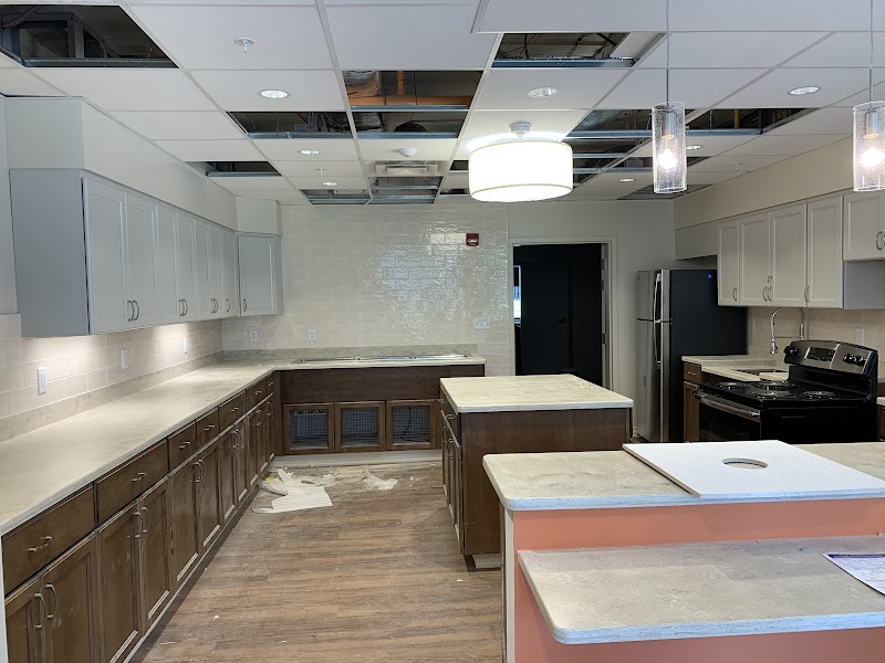 BROTHERS OF MERCY NURSING & REHABILITATION CENTER nursing home in CLARENCE, NY - Photo 5 of 10