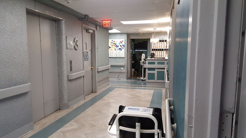 FOREST HILLS CARE CENTER nursing home in FOREST HILLS, NY - Photo 5 of 5