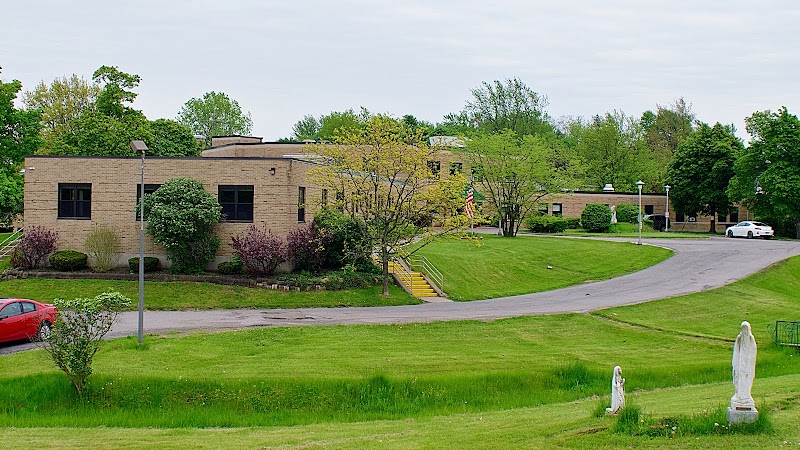 COMPREHENSIVE REHAB & NURSING CTR AT WILLIAMSVILLE nursing home in WILLIAMSVILLE, NY - Photo 2 of 5