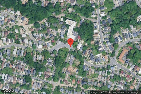 SILVER LAKE SPECIALIZED REHAB AND CARE CENTER nursing home in STATEN ISLAND, NY - Photo 1 of 5