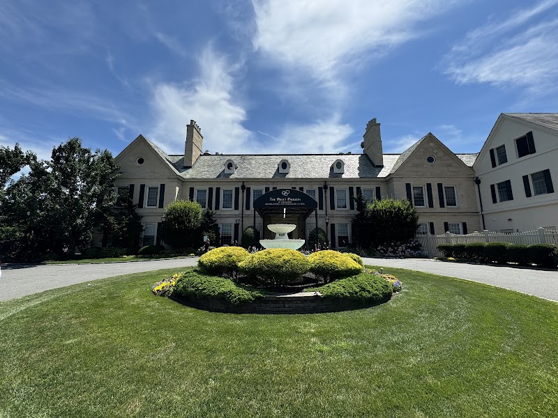 GLENGARIFF HEALTH CARE CENTER nursing home in GLEN COVE, NY - Photo 3 of 5