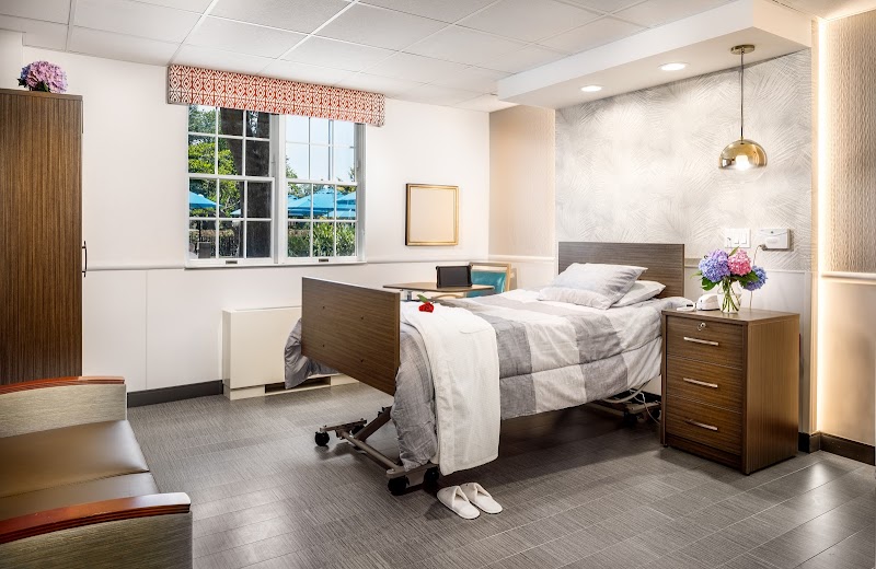 MASSAPEQUA CENTER REHABILITATION & NURSING nursing home in AMITYVILLE, NY - Photo 4 of 10