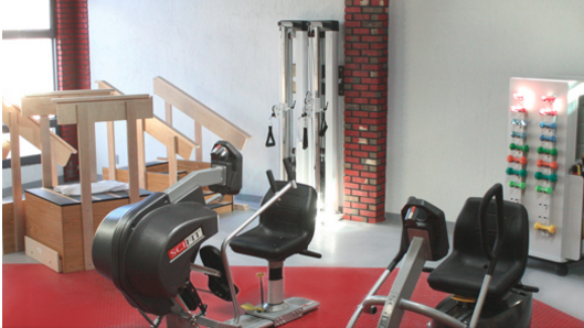 EXCEL AT WOODBURY FOR REHAB AND NURSING, L L C nursing home in WOODBURY, NY - Photo 2 of 9