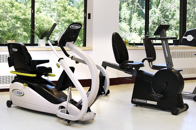 COLONIAL PARK REHABILITATION AND NURSING CENTER nursing home in ROME, NY - Photo 2 of 5