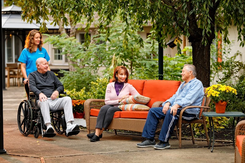 ABSOLUT CTR FOR NURSING & REHAB AURORA PARK L L C nursing home in EAST AURORA, NY - Photo 2 of 5