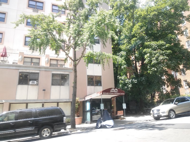 PARK GARDENS REHABILITATION & NURSING CENTER L L C nursing home in RIVERDALE, NY - Photo 2 of 3