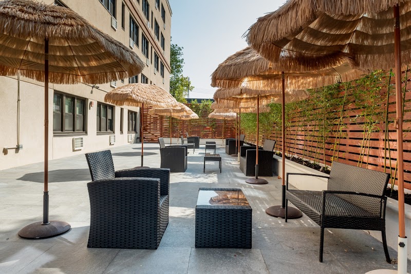 THE CHATEAU AT BROOKLYN REHAB AND NURSING CENTER nursing home in BROOKLYN, NY - Photo 3 of 10