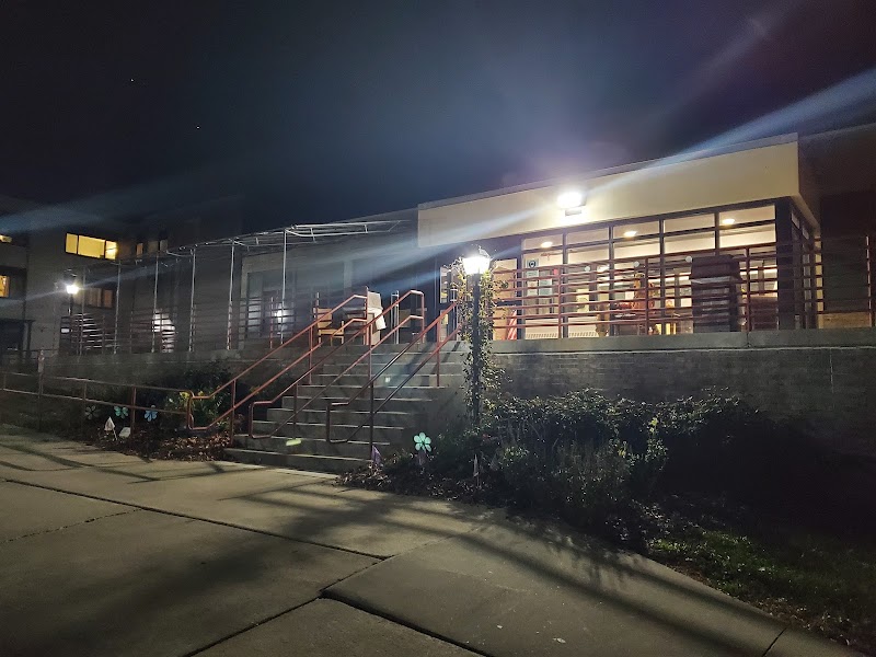 WILLOW POINT REHABILITATION AND NURSING CENTER nursing home in VESTAL, NY - Photo 3 of 5