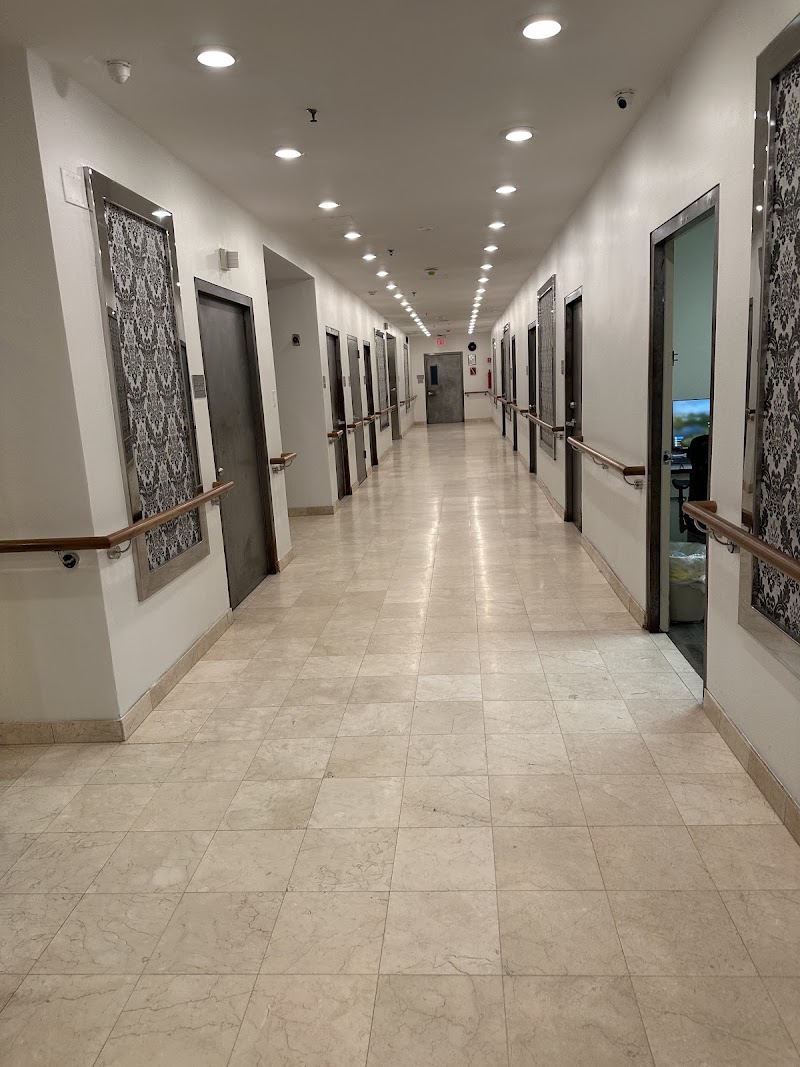 LONG ISLAND CARE CENTER INC nursing home in FLUSHING, NY - Photo 5 of 10