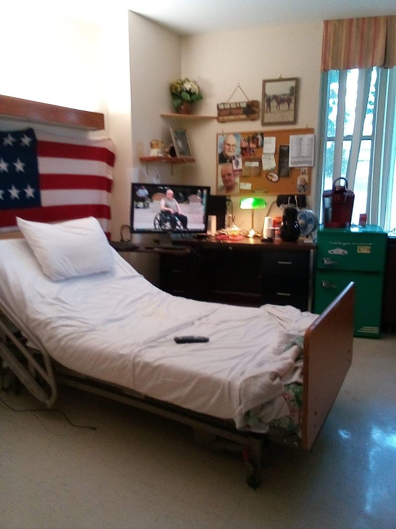 TOLSTOY FOUNDATION REHABILITATION AND NRSG CENTER nursing home in VALLEY COTTAGE, NY - Photo 3 of 5