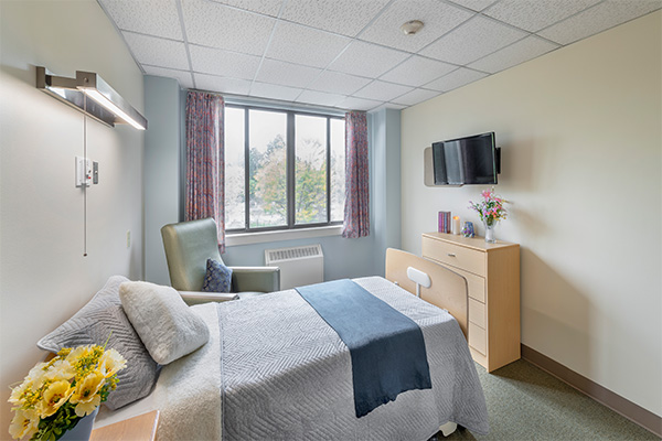 ELDERWOOD AT WILLIAMSVILLE nursing home in WILLIAMSVILLE, NY - Photo 4 of 5