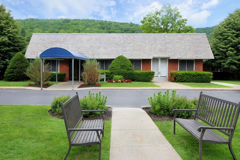 GRANVILLE CENTER FOR REHABILITATION AND NURSING nursing home in GRANVILLE, NY - Photo 5 of 5