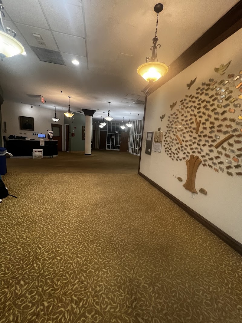 EGER HEALTH CARE AND REHABILITATION CENTER nursing home in STATEN ISLAND, NY - Photo 2 of 5