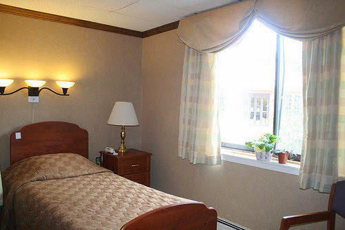 NORTH WESTCHESTER RESTORATIVE THERAPY & NRSG CRT nursing home in MOHEGAN LAKE, NY - Photo 3 of 5