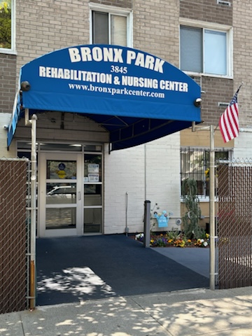 BRONX PARK REHABILITATION & NURSING CENTER nursing home in BRONX, NY - Photo 1 of 5