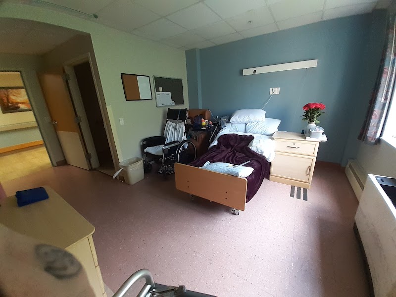 ABSOLUT CTR FOR NURSING & REHAB ENDICOTT L L C nursing home in ENDICOTT, NY - Photo 4 of 10