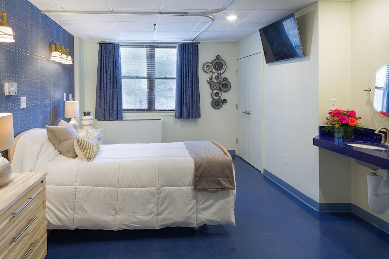 SURGE REHABILITATION AND NURSING LLC nursing home in MIDDLE ISLAND, NY - Photo 2 of 10