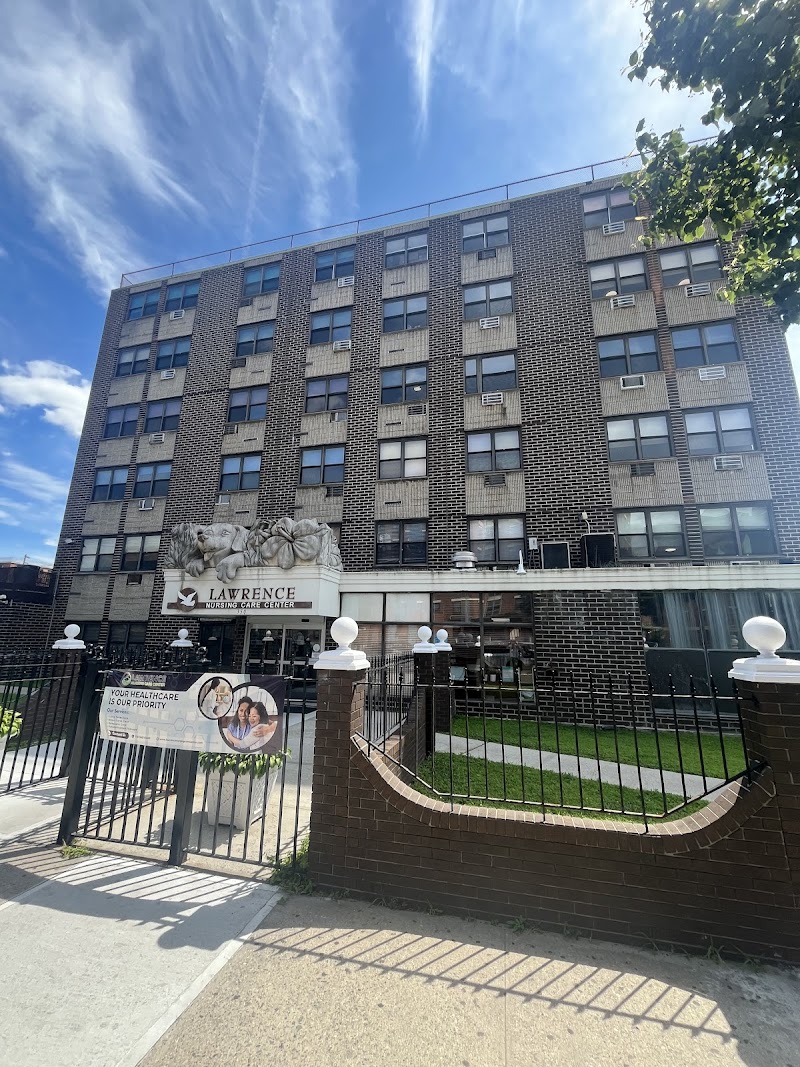 LAWRENCE NURSING CARE CENTER, INC nursing home in ARVERNE, NY - Photo 2 of 5