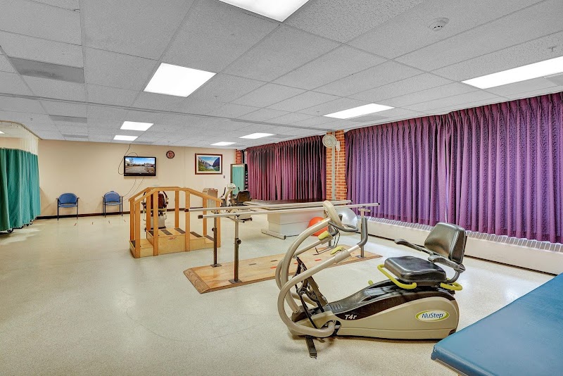 ESSEX CENTER FOR REHABILITATION AND HEALTHCARE nursing home in ELIZABETHTOWN, NY - Photo 4 of 5