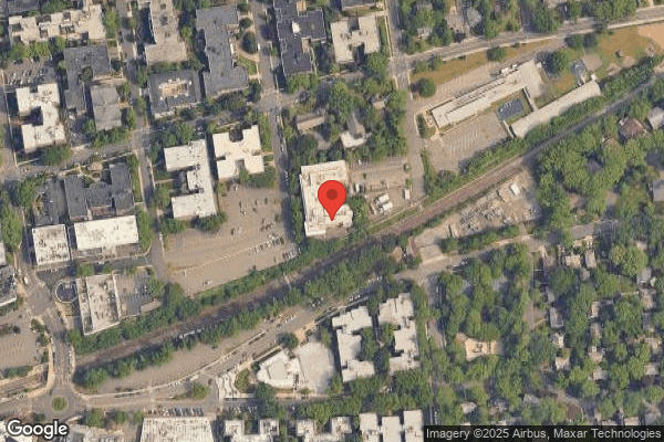 THE GRAND REHABILITATION AND NURSING AT GREAT NECK nursing home in GREAT NECK, NY - Photo 1 of 5