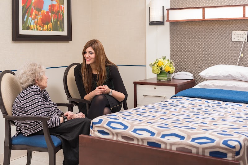 GRANDELL REHABILITATION AND NURSING CENTER nursing home in LONG BEACH, NY - Photo 5 of 10