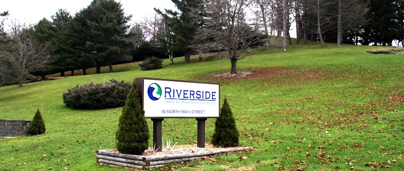 RIVERSIDE CENTER FOR REHABILITATION AND NURSING nursing home in CASTLETON ON HUDSON, NY - Photo 4 of 5