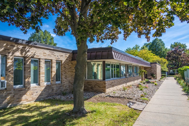 PLATTSBURGH REHABILITATION AND NURSING CENTER nursing home in PLATTSBURGH, NY - Photo 3 of 6