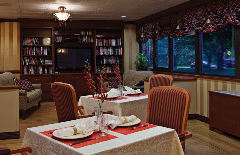 SUNHARBOR MANOR nursing home in ROSLYN HEIGHTS, NY - Photo 3 of 5