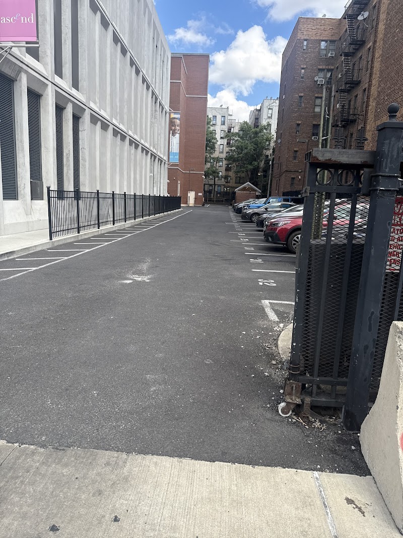 THE MONARCH AT BROOKLYN REHAB AND NURSING CENTER nursing home in BROOKLYN, NY - Photo 4 of 5