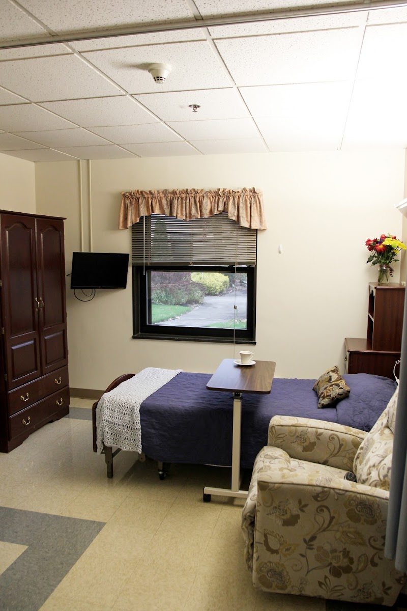 LOCKPORT REHAB & HEALTH CARE CENTER nursing home in LOCKPORT, NY - Photo 3 of 8