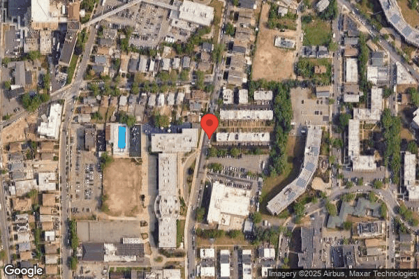 BROOKHAVEN REHAB & HEALTH CARE CENTER L L C nursing home in FAR ROCKAWAY, NY - Photo 1 of 3