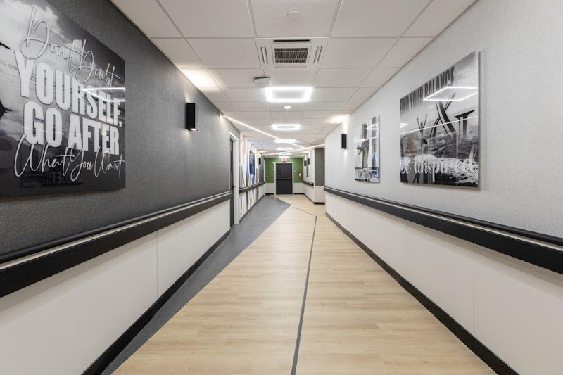 FOUR SEASONS NURSING AND REHABILITATION CENTER nursing home in BROOKLYN, NY - Photo 2 of 10