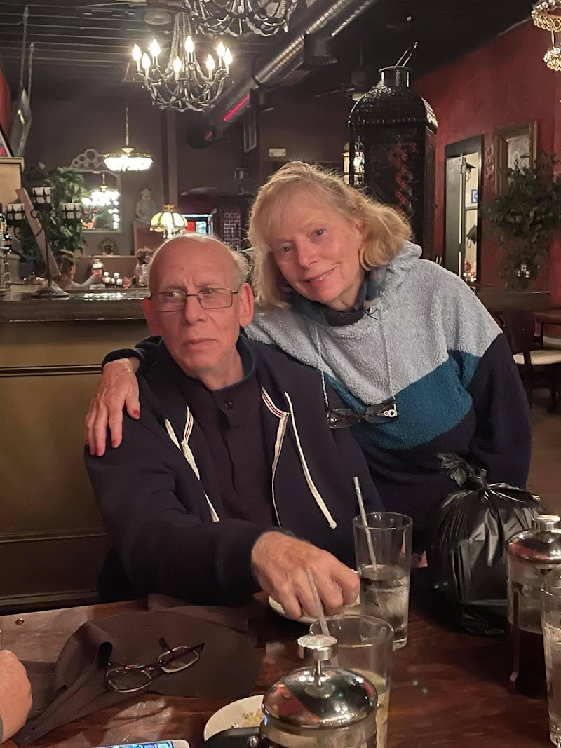 WHITE OAKS REHABILITATION AND NURSING CENTER nursing home in WOODBURY, NY - Photo 2 of 5