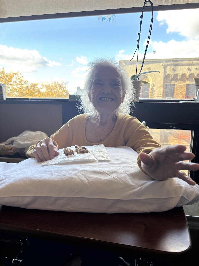 HAMILTON PARK NURSING AND REHABILITATION CENTER nursing home in BROOKLYN, NY - Photo 5 of 7