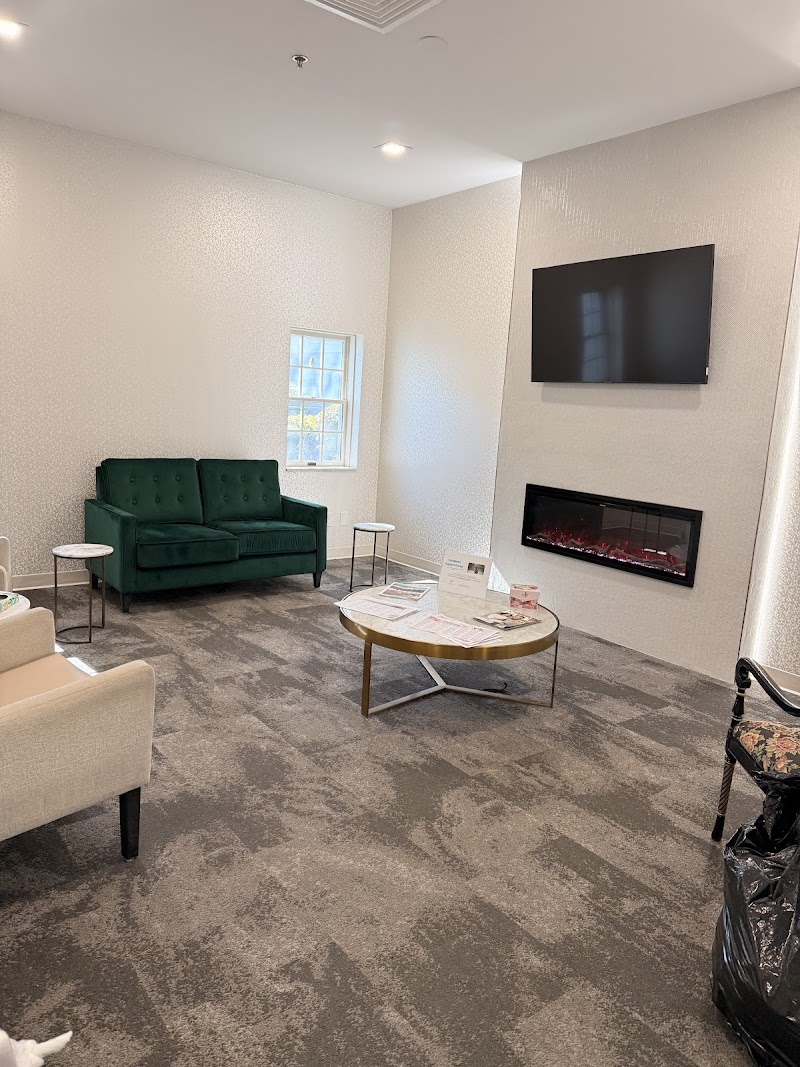 WESTHAMPTON CARE CENTER nursing home in WESTHAMPTON, NY - Photo 5 of 10