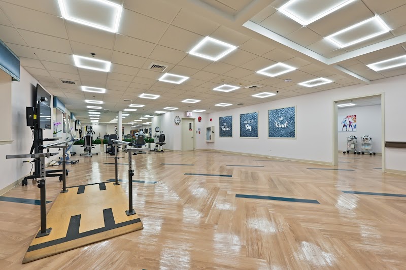 NASSAU REHABILITATION & NURSING CENTER nursing home in HEMPSTEAD, NY - Photo 3 of 5